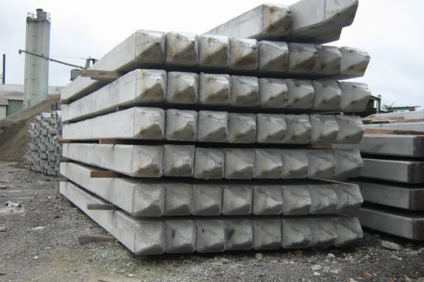 Stock Square Pile 30x30